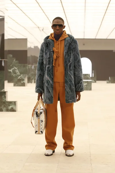 Look 54